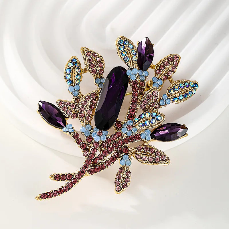SKEDS Vintage Classic Luxury Rhinestone Flower Shiny Boutique Brooches For Women Fashon Decoration Crystal Clothing Coat Pins